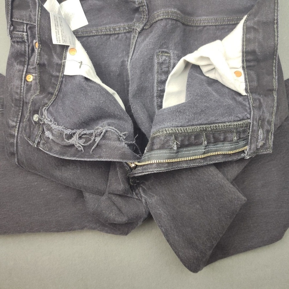 Levis 501 Jeans Mens 35x30 Black Custom Altered Black Circle‎ Straight Leg Denim - Picture 8 of 16